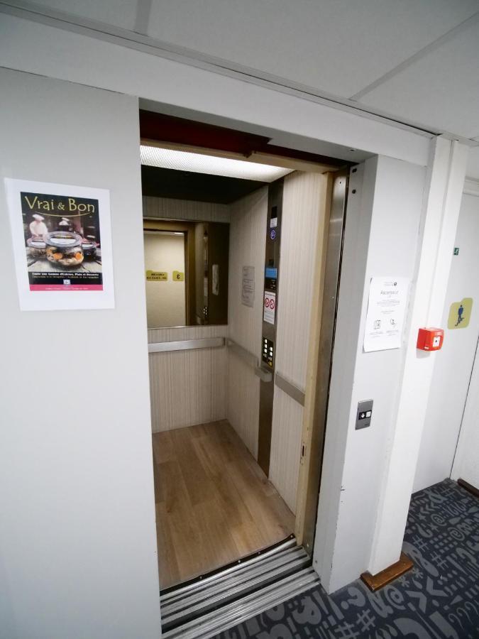 Ibis Budget Blois Centre Esterno foto