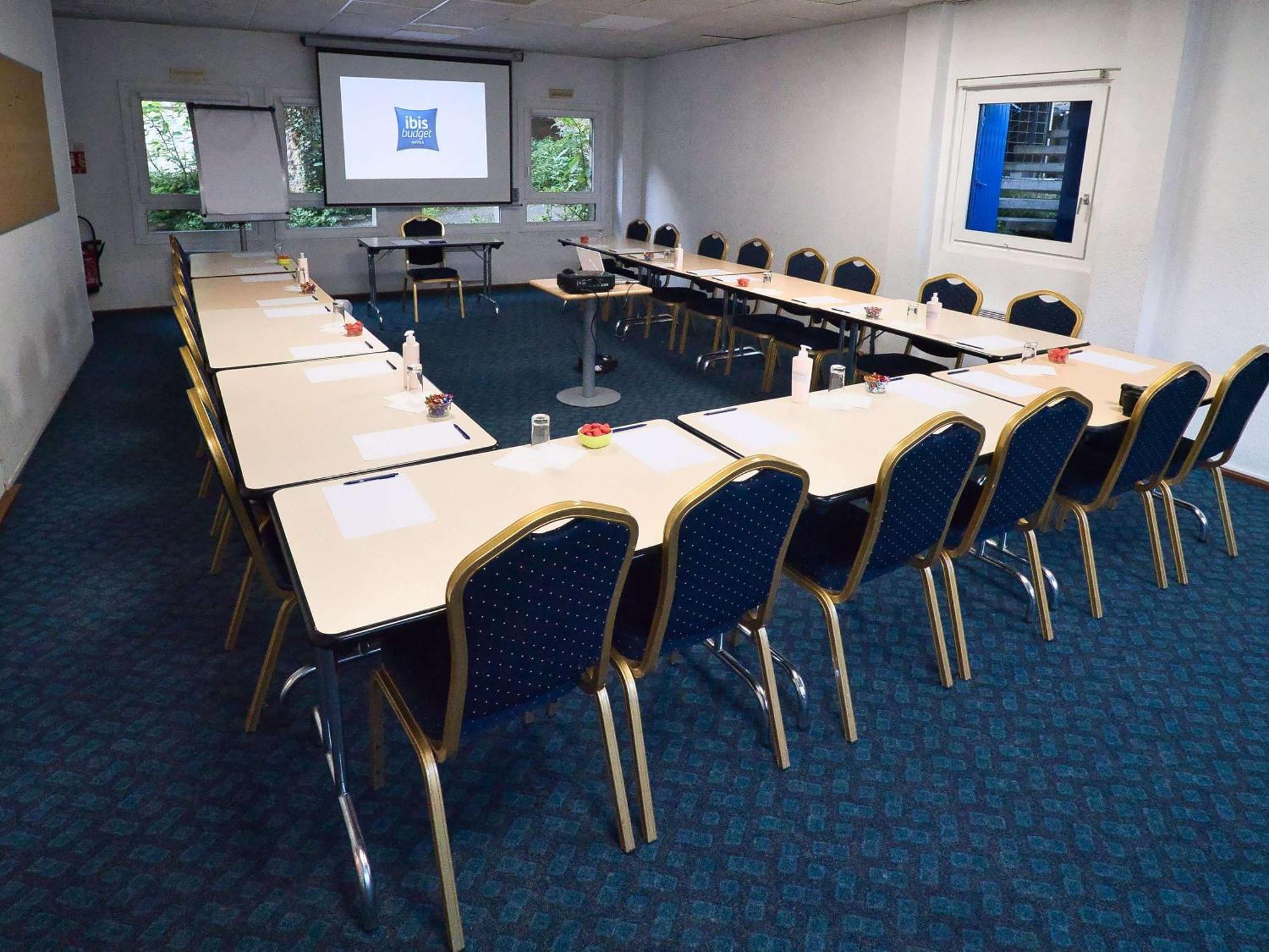 Ibis Budget Blois Centre Esterno foto