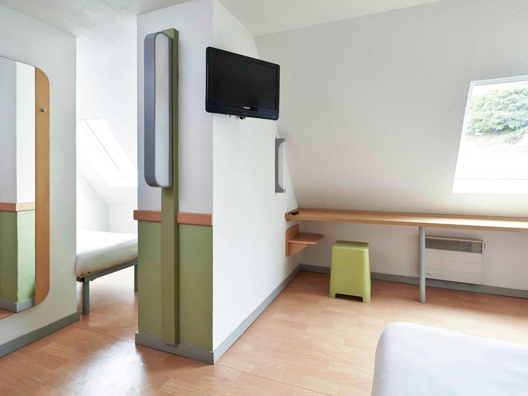Ibis Budget Blois Centre Esterno foto